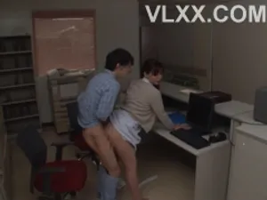 Lesbea Petite Hayli Sanders 69 pussy eating with Asian from Japan