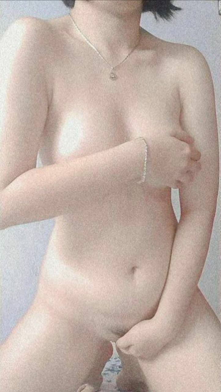 Gái Việt nứng lồn thủ dâm cực cháy